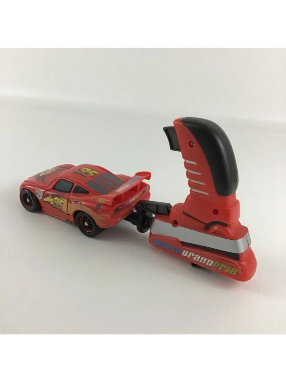 Disney Pixar Cars World Grand Prix Racers McQueen Launcher Pop Off Doors Hood